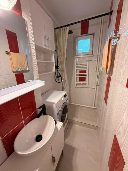 Inchiriez apartament Modern si Primitor str Razboieni - 1