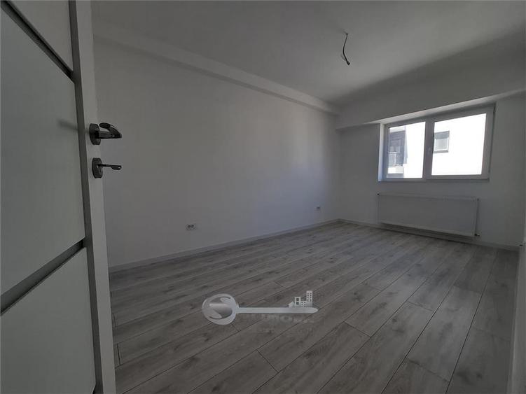Apartament cu 2 camere decomandat în Galata