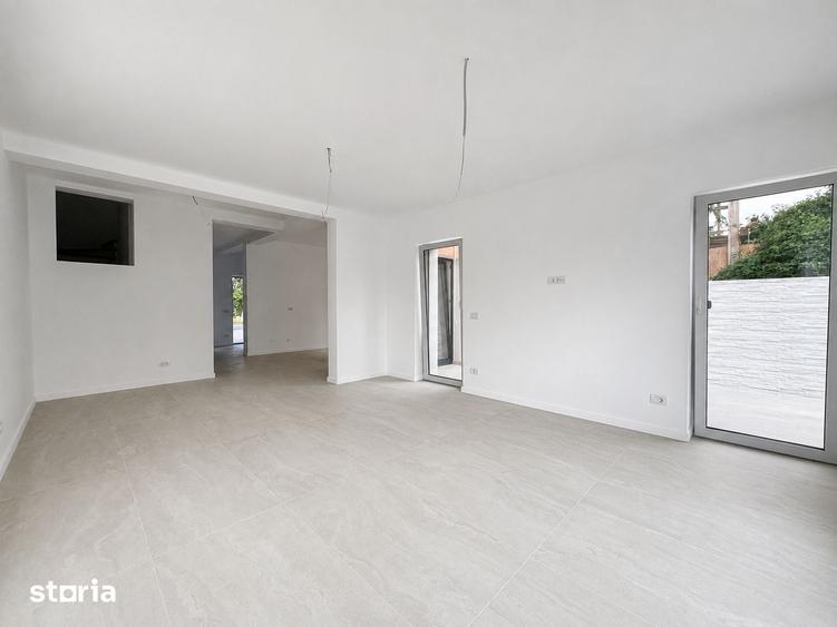 Casă cu 4 camere cu Teren 315 Mp în Ghiroda