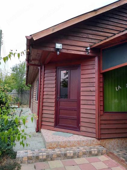 Casă cu Teren 300 Mp în Pielești