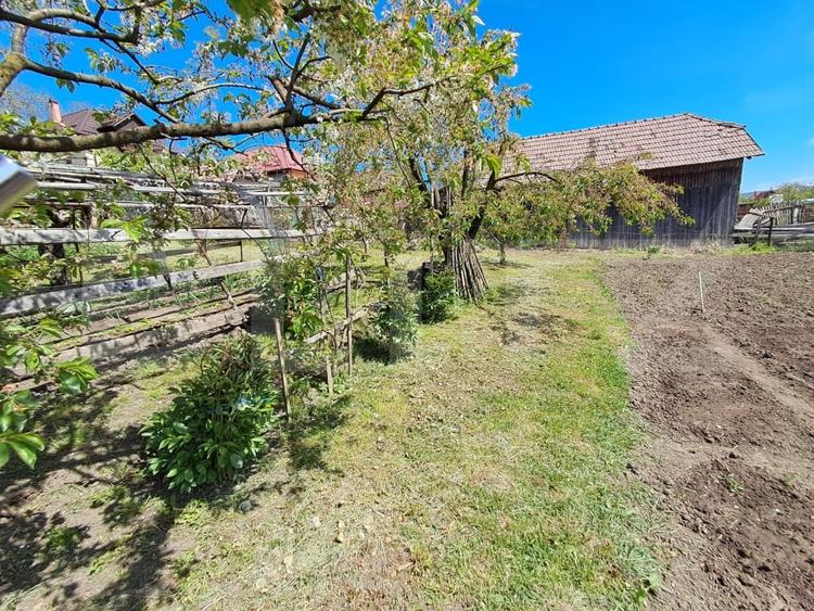 Casă individuală cu 3 camere cu Canalizare în Nazna