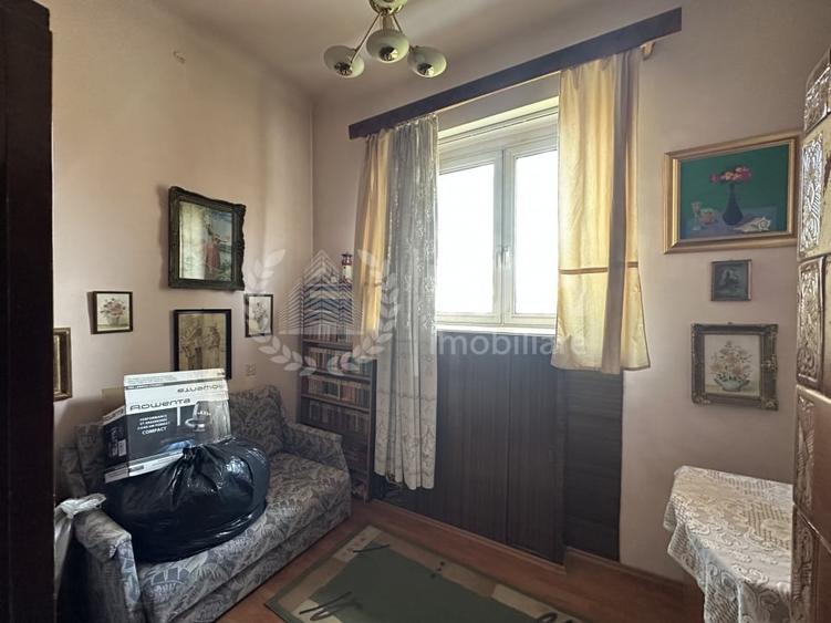 Apartament cu 3 camere semidecomandat, mobilat în Central