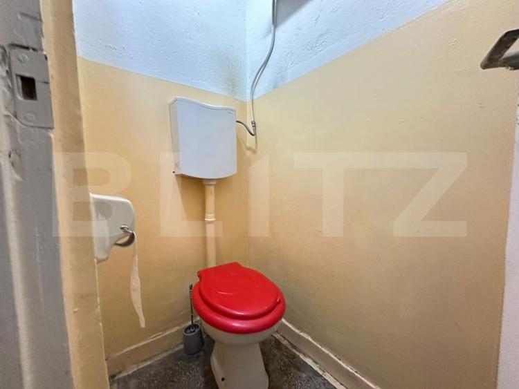 Spațiu comercial, de 87 mp, în Decebal