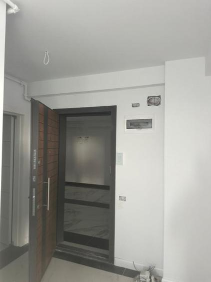 Apartament cu 2 camere decomandat în Tomis Plus