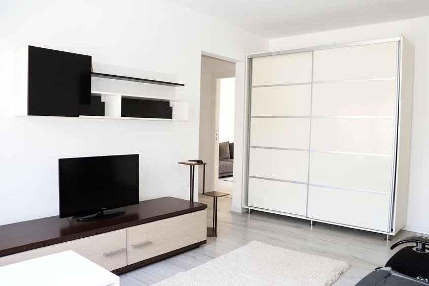 Apartament 3 Camere | 5 min Metrou Valea Ialomi?ei | Centrala Proprie - 4
