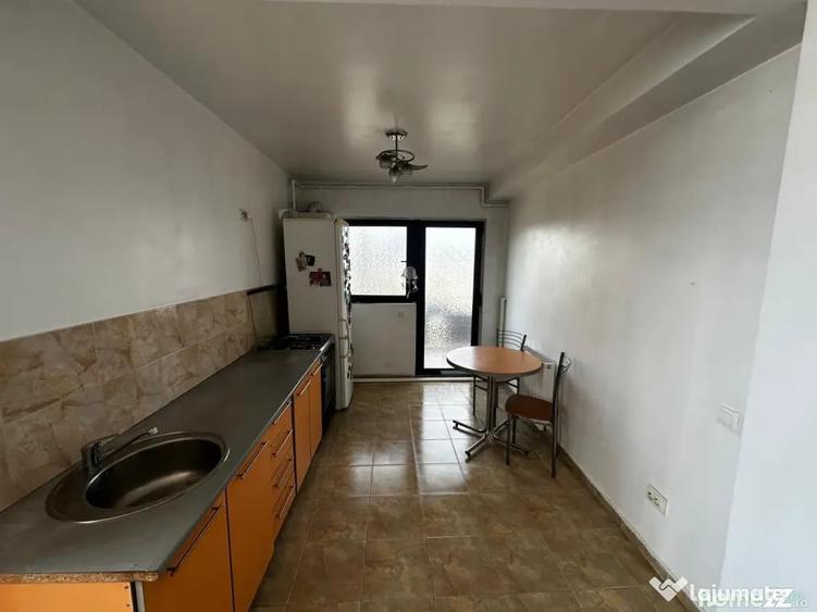 Casă cu 7 camere cu Teren 417 Mp în Ciorogârla