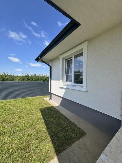 Casă cu 3 camere cu Teren 450 Mp în Bârnova