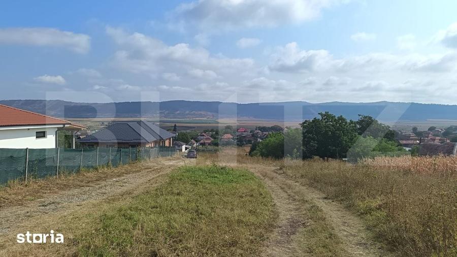 Teren de 2358 mp, în Central