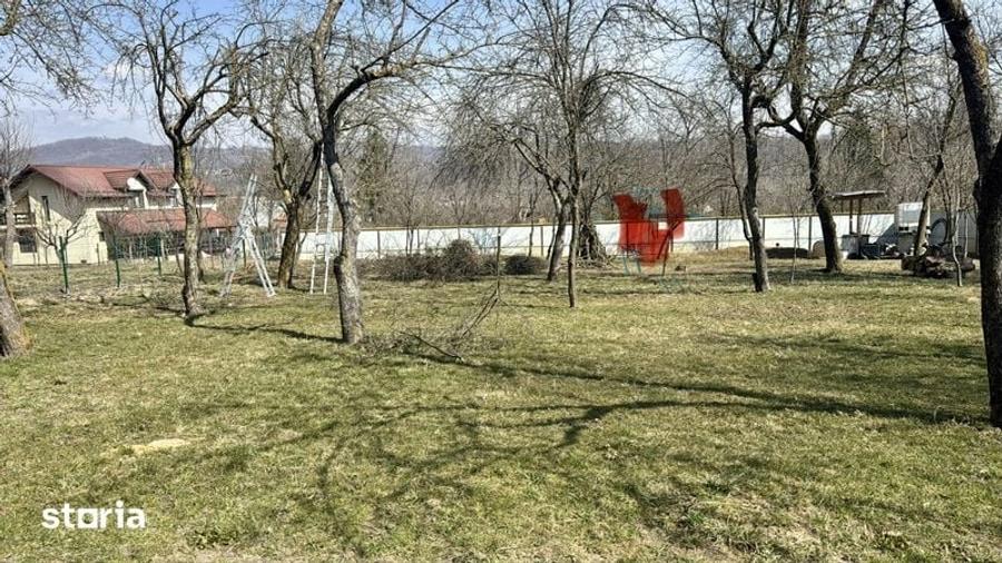 Teren de 1150 mp, în Drajna