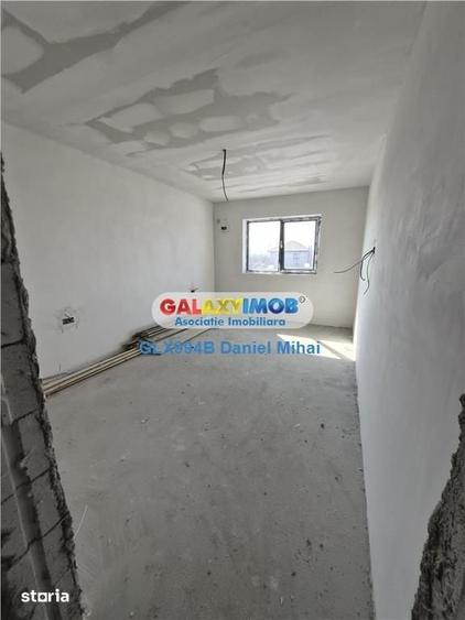 Casă cu 5 camere cu Teren 450 Mp în Central