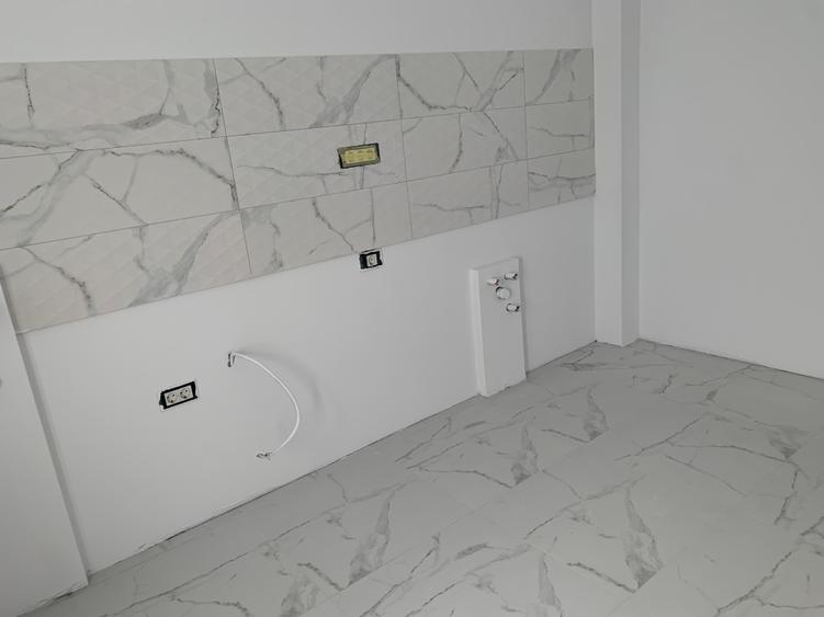 Apartament 2 camere decomandat, bloc nou, metrou Berceni - 6 min. - 11