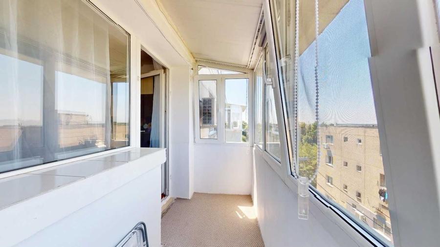 Apartament luminos si confortabil cu vedere la apus, de inchiriat pe termen lung - 11