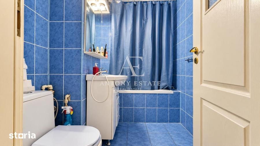 Apartament cu 4 camere decomandat în Salca