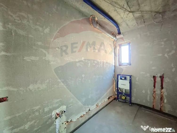 Casă cu 4 camere cu Teren 517 Mp în Vladimirescu