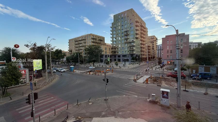 Apartament cu 3 camere decomandat, mobilat în Bucureștii Noi