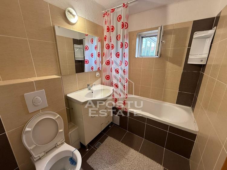 Apartament cu 2 camere decomandat, mobilat în Soarelui