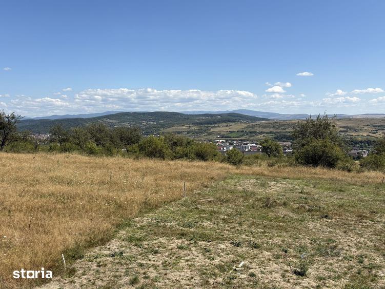 Teren de 500 mp, în Central