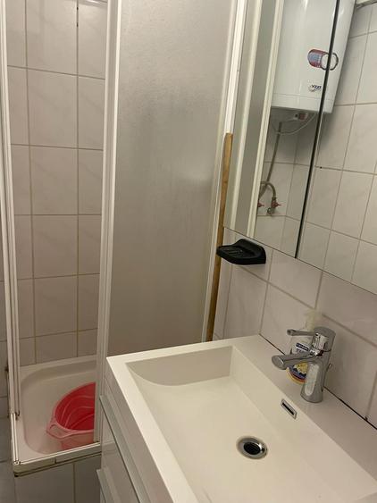 Apartament cu 2 camere semidecomandat în P-ța Unirii