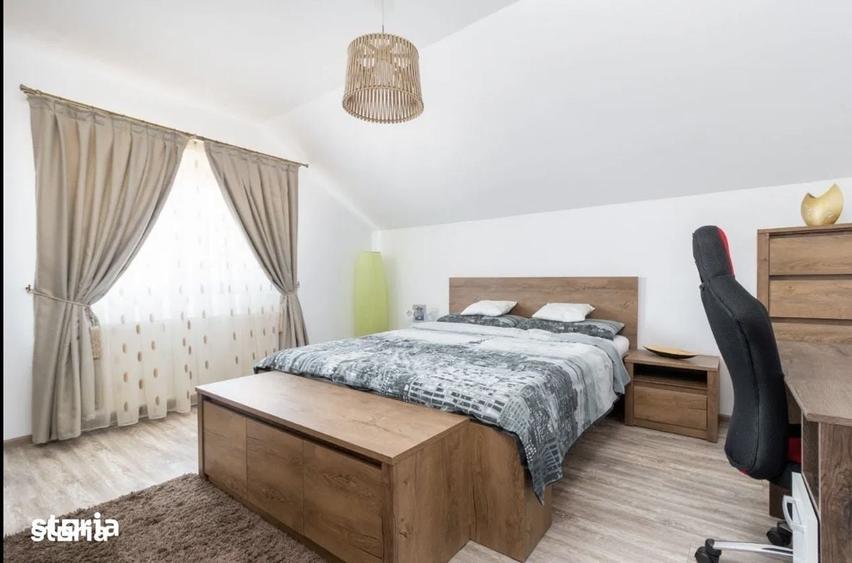 Casă cu 4 camere cu Teren 400 Mp în Sânmartin