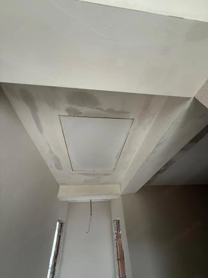 Casă cu Teren 300 Mp în Braytim