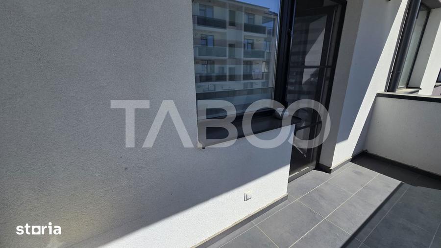 Apartament cu 3 camere decomandat, mobilat în Șelimbăr