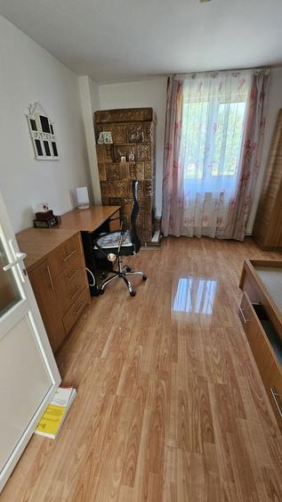 Casă cu 3 camere în Târgșoru Vechi