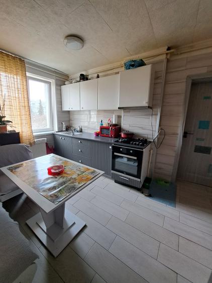 Apartament 3 camere bulevardul oituz Onesti - 6