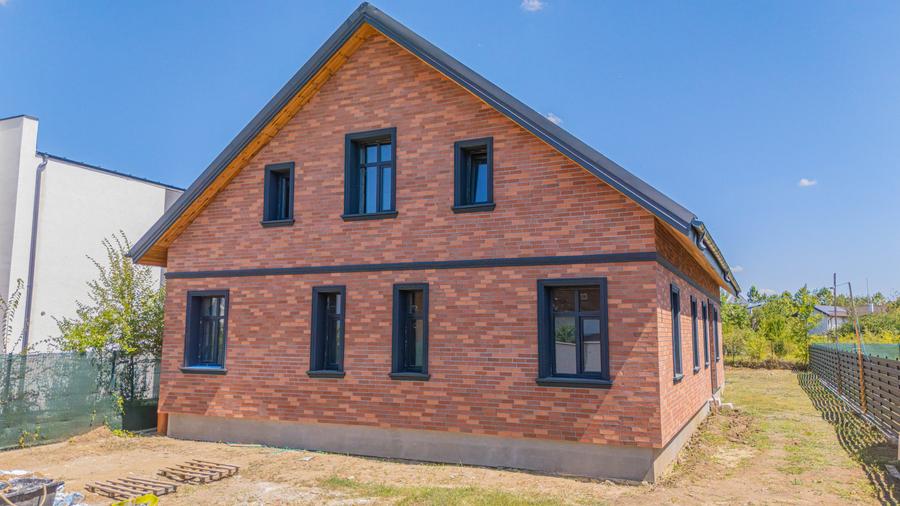 Casă individuală cu 5 camere cu Teren 991 Mp în Corbeanca