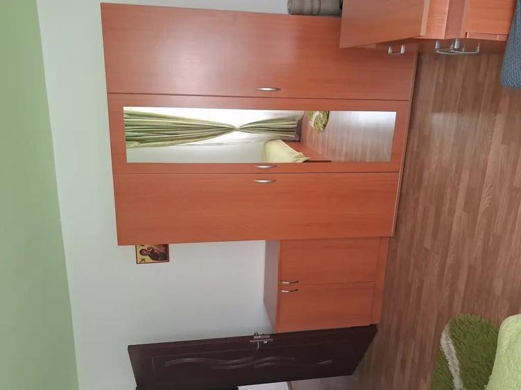 Apartament cu 2 camere decomandat în Florești