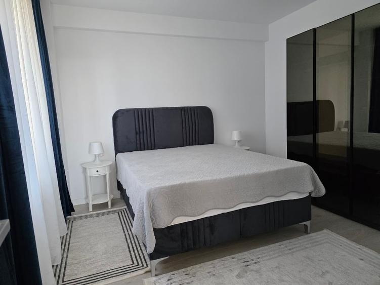 Apartament cu 2 camere semidecomandat, mobilat în Pipera