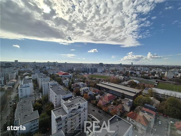 Spațiu comercial, de 230 mp, în Tei
