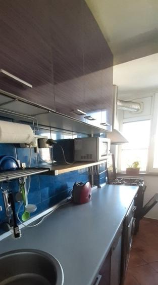 Apartament cu 3 camere circular, mobilat în Giurgiului
