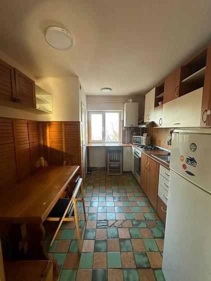 Apartament cu 4 camere decomandat în Gheorgheni