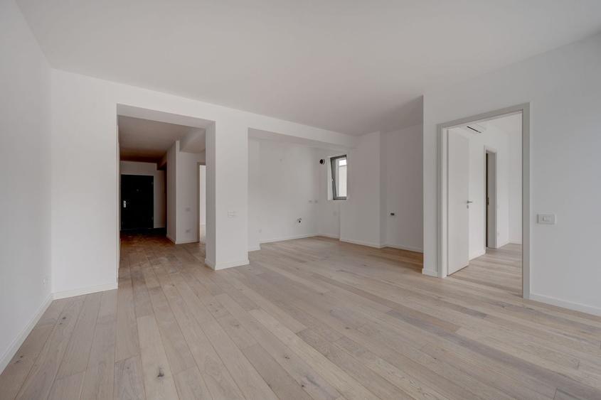 Apartament cu 4 camere în Timpuri Noi