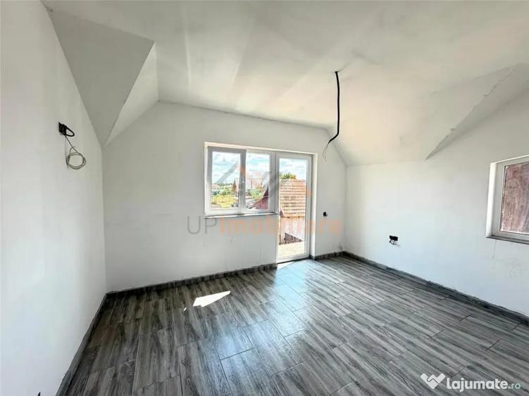 Casă cu 4 camere cu Teren 1439 Mp în Inand