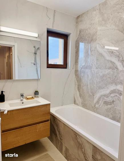 Apartament cu 2 camere decomandat în Metalurgiei