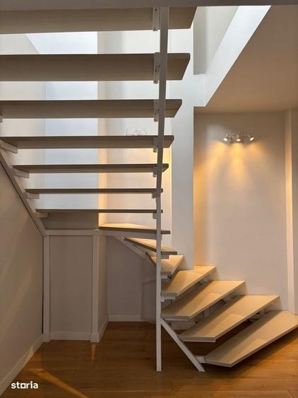 Apartament cu 4 camere în Capitale