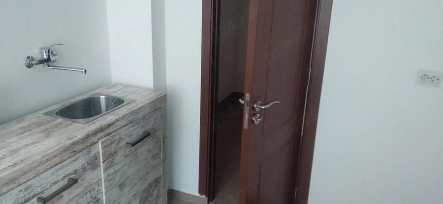 Apartament cu 2 camere semidecomandat în Pantelimon