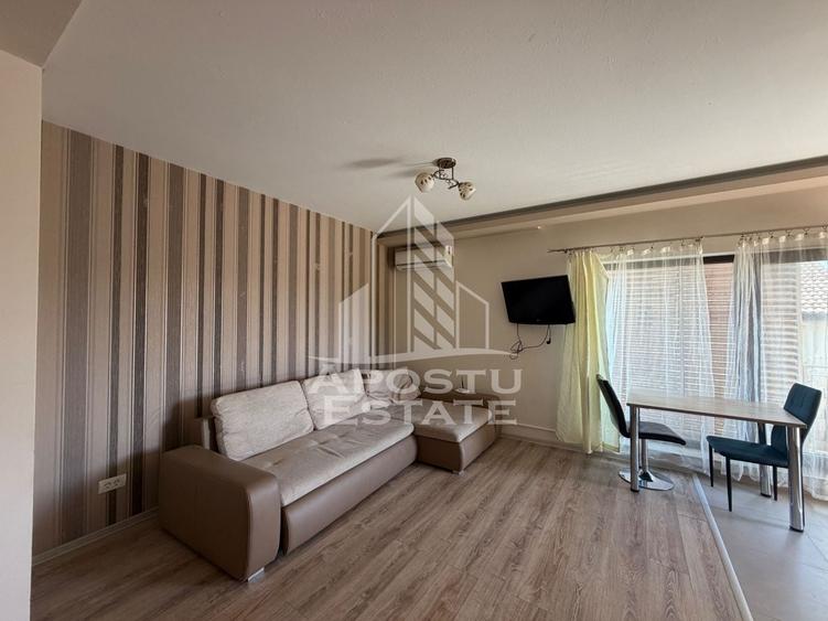 Apartament cu 3 camere decomandat, mobilat în Dumbrăvița