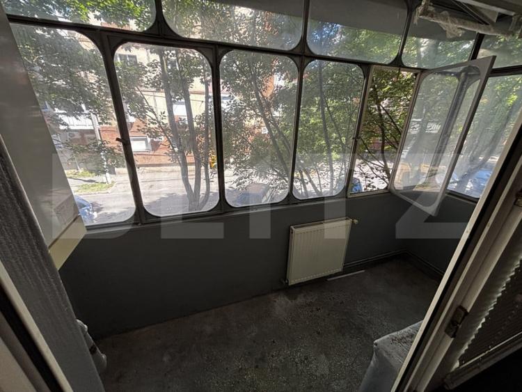 Apartament cu 2 camere decomandat în Soarelui