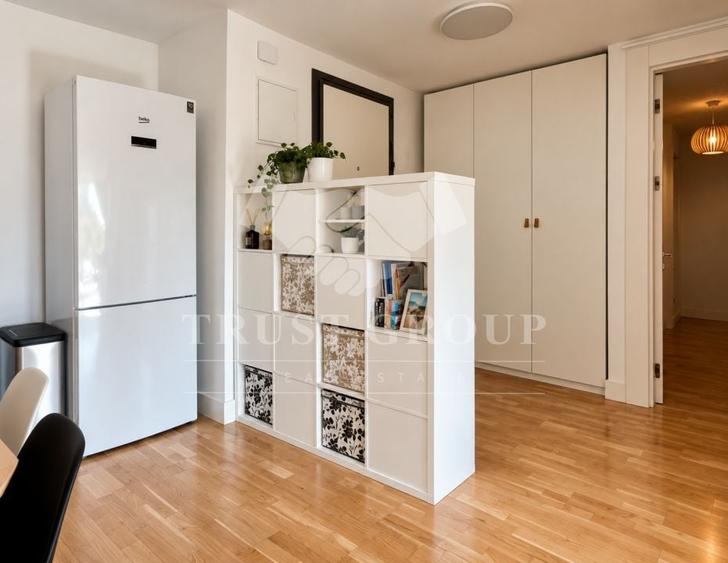 Apartament cu 3 camere decomandat, mobilat în Barbu Văcărescu