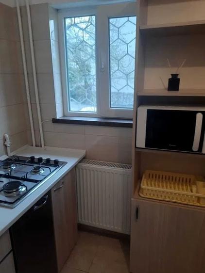 Garsonieră decomandată, mobilată în Zorilor