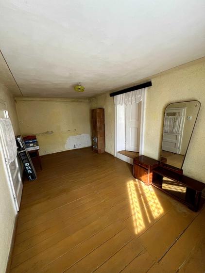 Casă cu 2 camere în Central