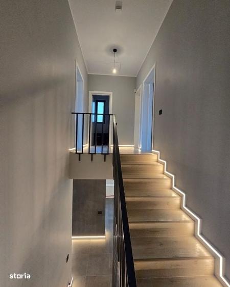 Casă cu 4 camere cu Teren 500 Mp în Bârnova