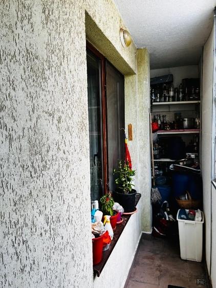Apartament cu 2 camere semidecomandat, mobilat în Chitila