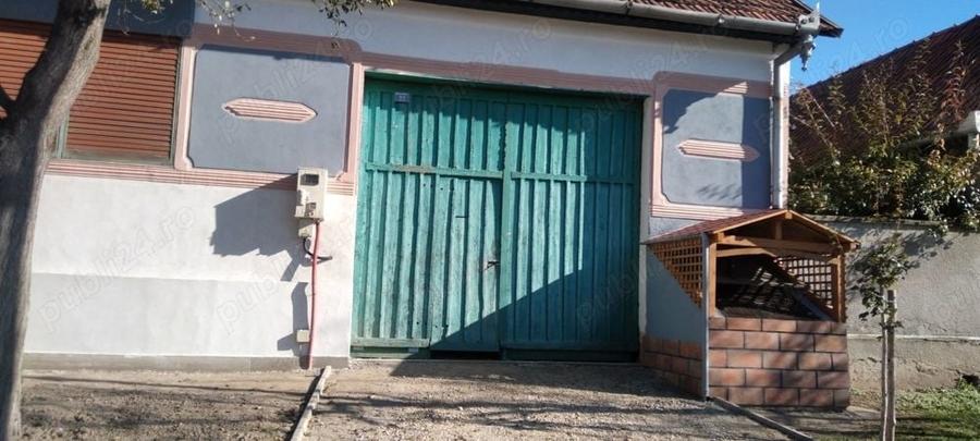 Casă cu 4 camere în Cladova