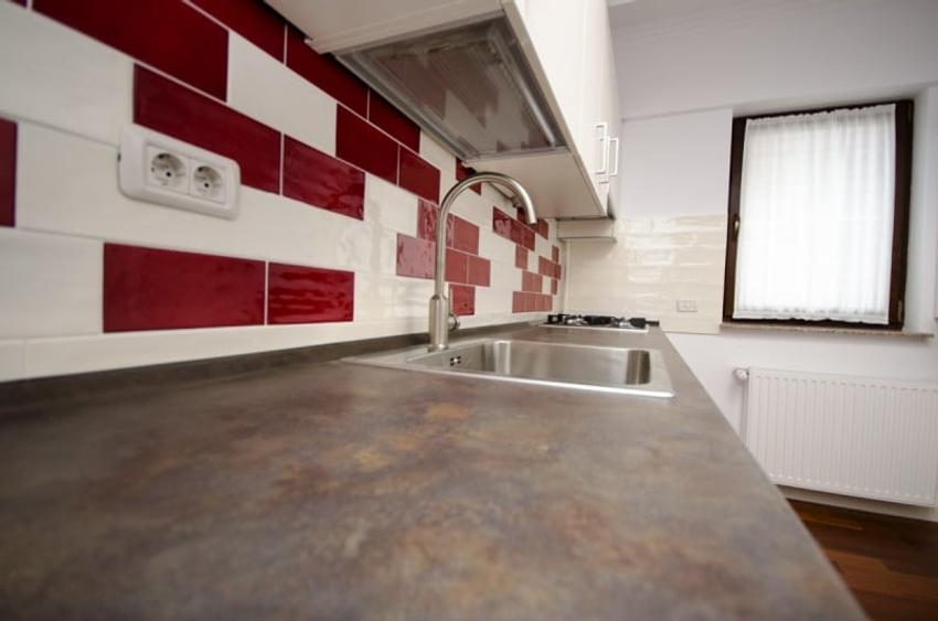 Apartament cu 3 camere decomandat în Kiseleff