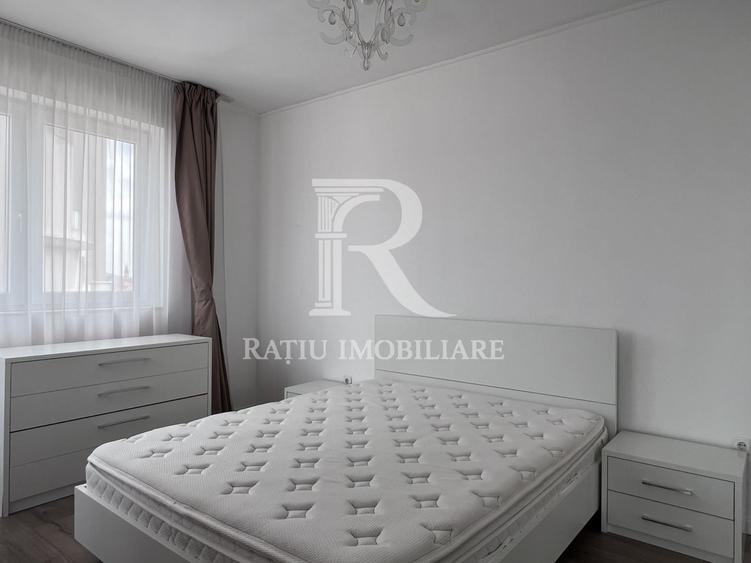 Apartament cu 3 camere decomandat, mobilat în Calea Aradului