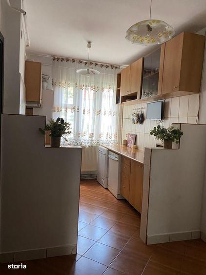 Apartament cu 3 camere semidecomandate, Centru - 7