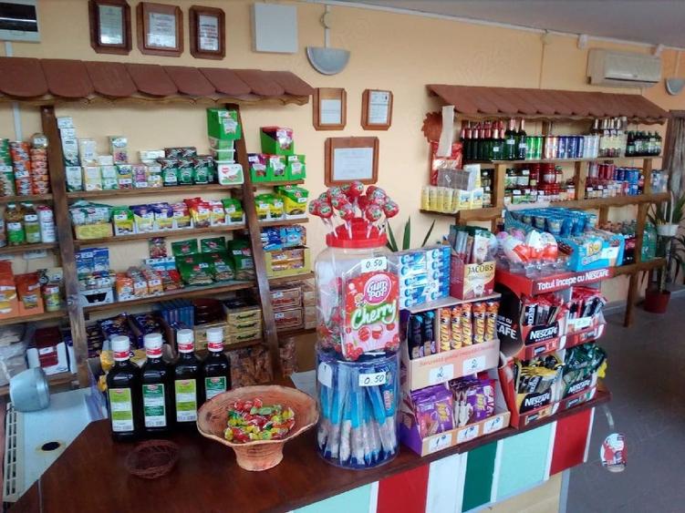 Spațiu comercial, de 45 mp, în Central